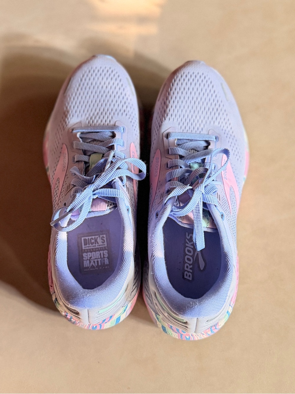 Brooks Women's Running Shoes - Pastel Multicolor 7.5 - Picture 2 of 7
